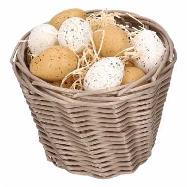 Feestwinkel | bruin paasmandje met plastic kwartel eieren 14cm morgen