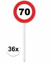 Cocktail prikkers voor 70e verjaardag 36 stuks